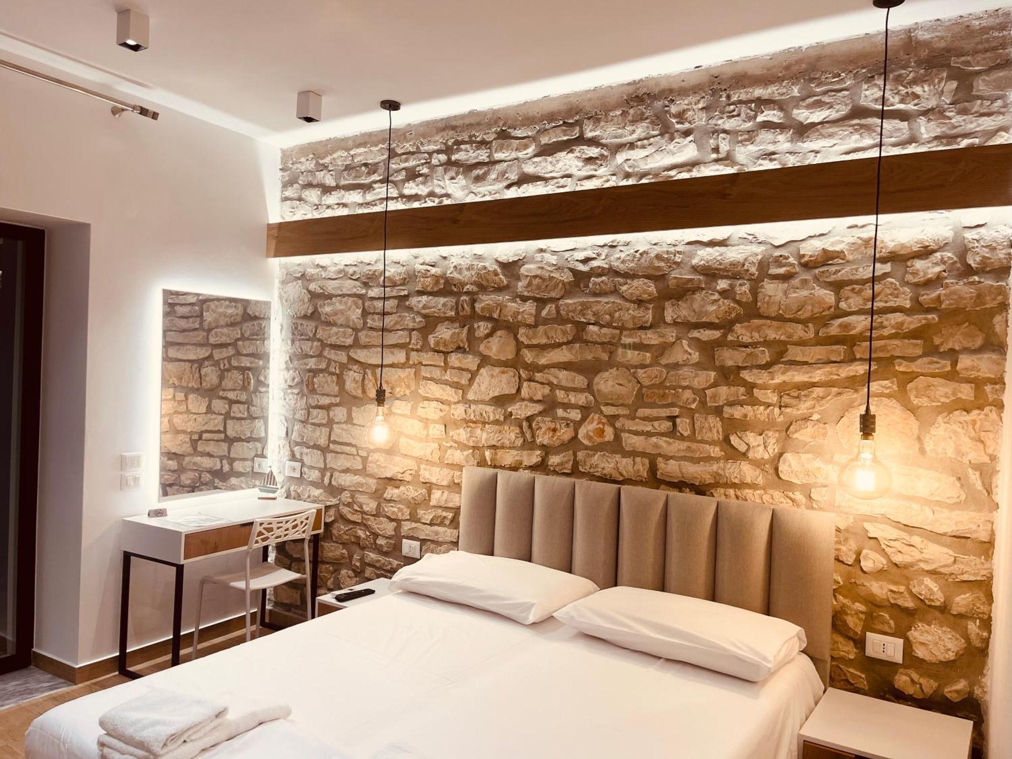 Comfort Guest Rooms Vila Hm Саранда Екстер'єр фото