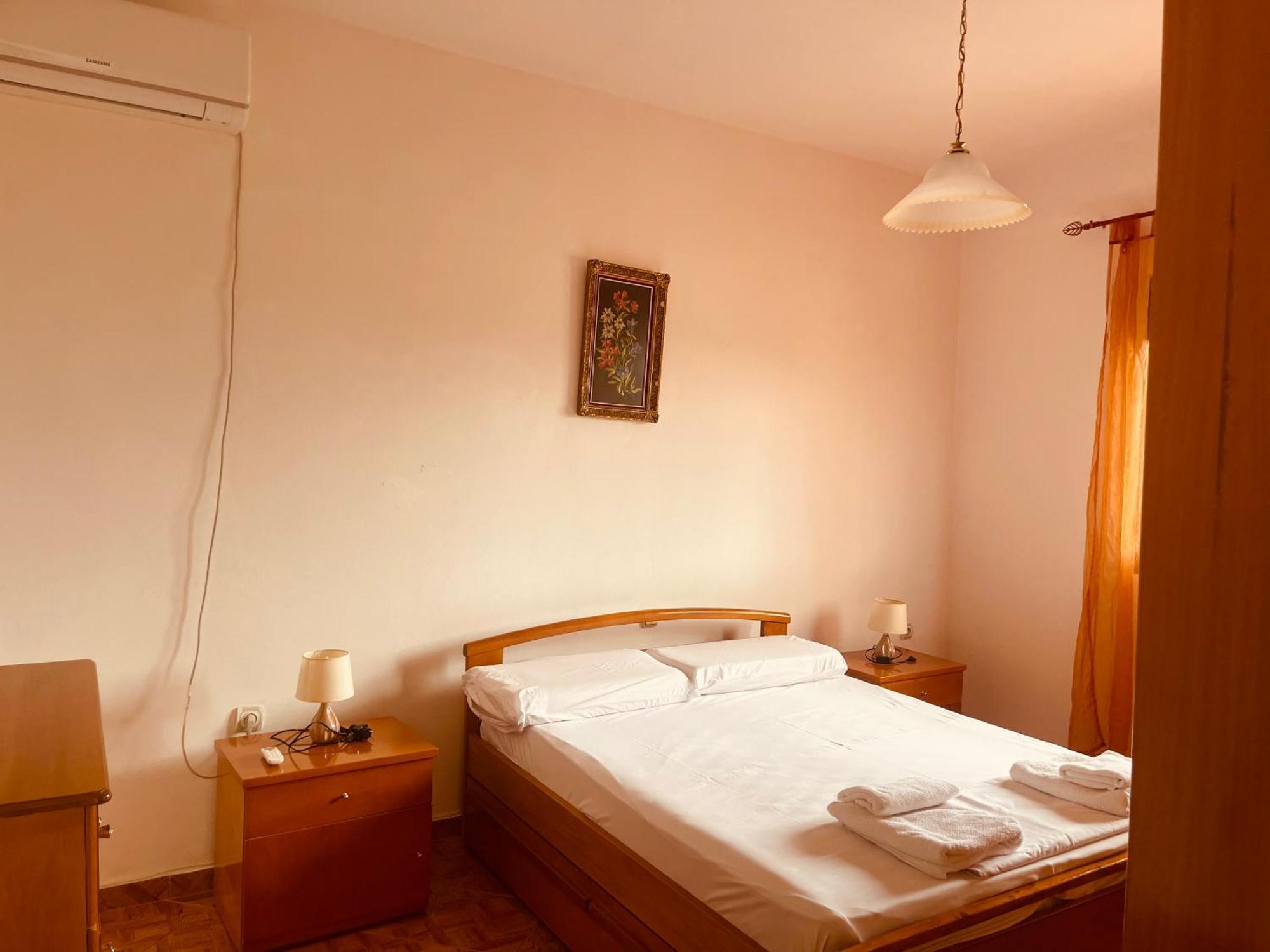 Comfort Guest Rooms Vila Hm Саранда Екстер'єр фото