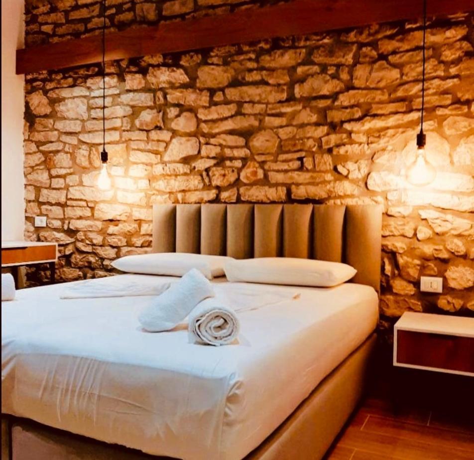 Comfort Guest Rooms Vila Hm Саранда Екстер'єр фото