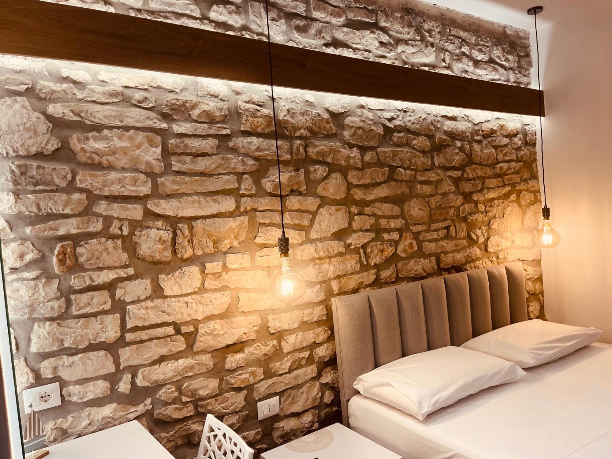 Comfort Guest Rooms Vila Hm Саранда Екстер'єр фото